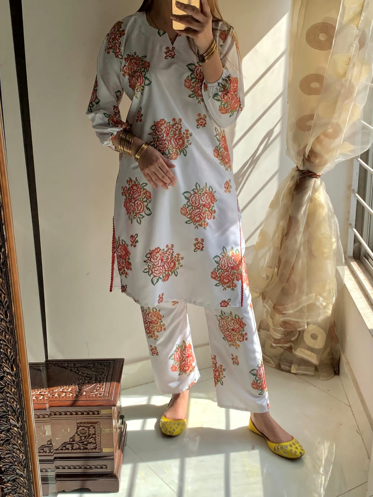 New Gulaab Print Dress – Chic Floral Pattern for Every Occasion